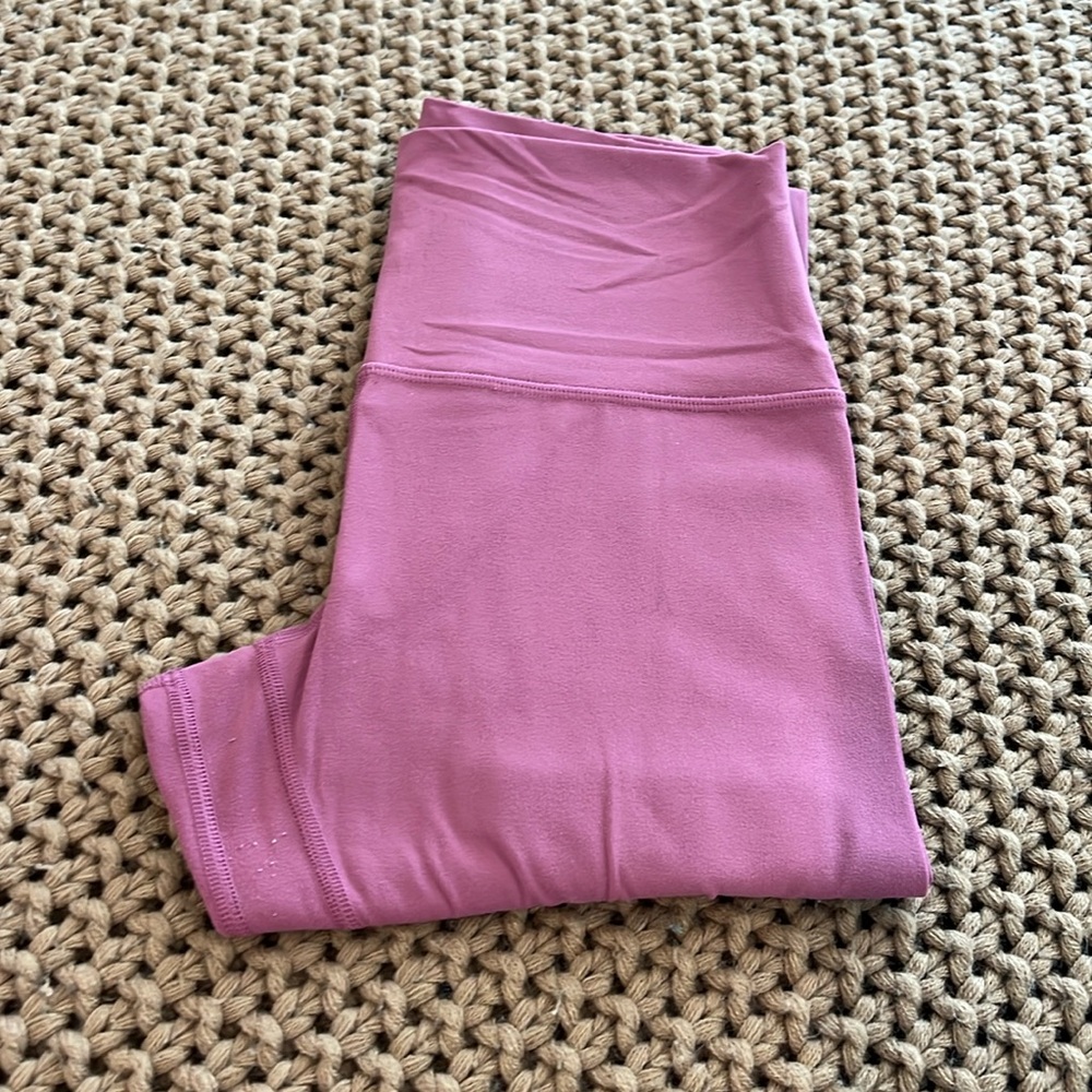Lululemon leggings, size 6.